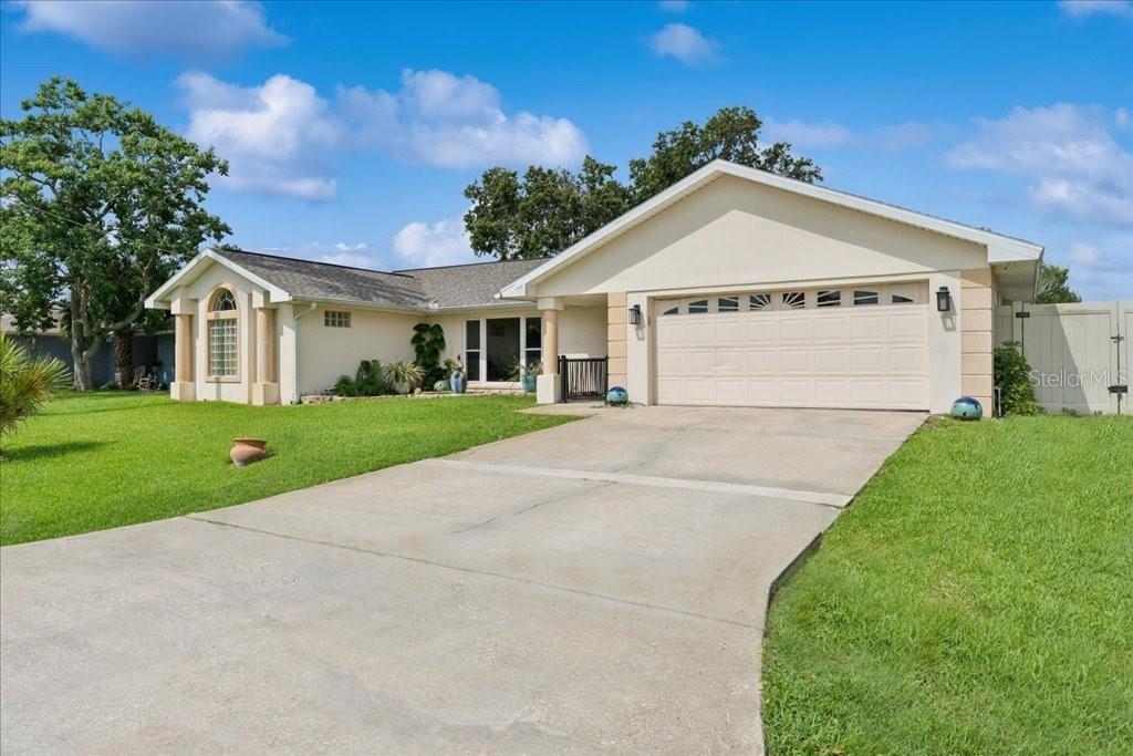 16 S Claymont Ct., Palm Coast, FL 32137