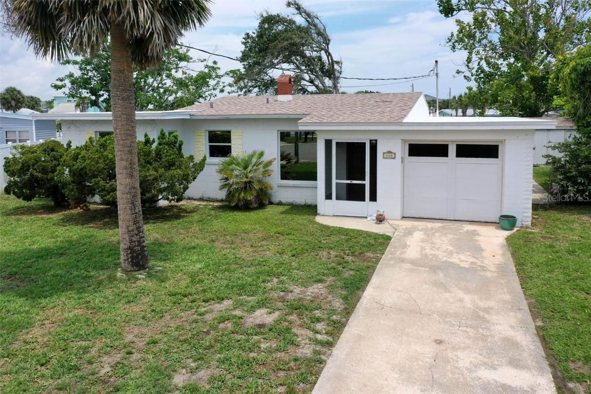 168 Palmetto Ave., Flagler Beach, FL 32136