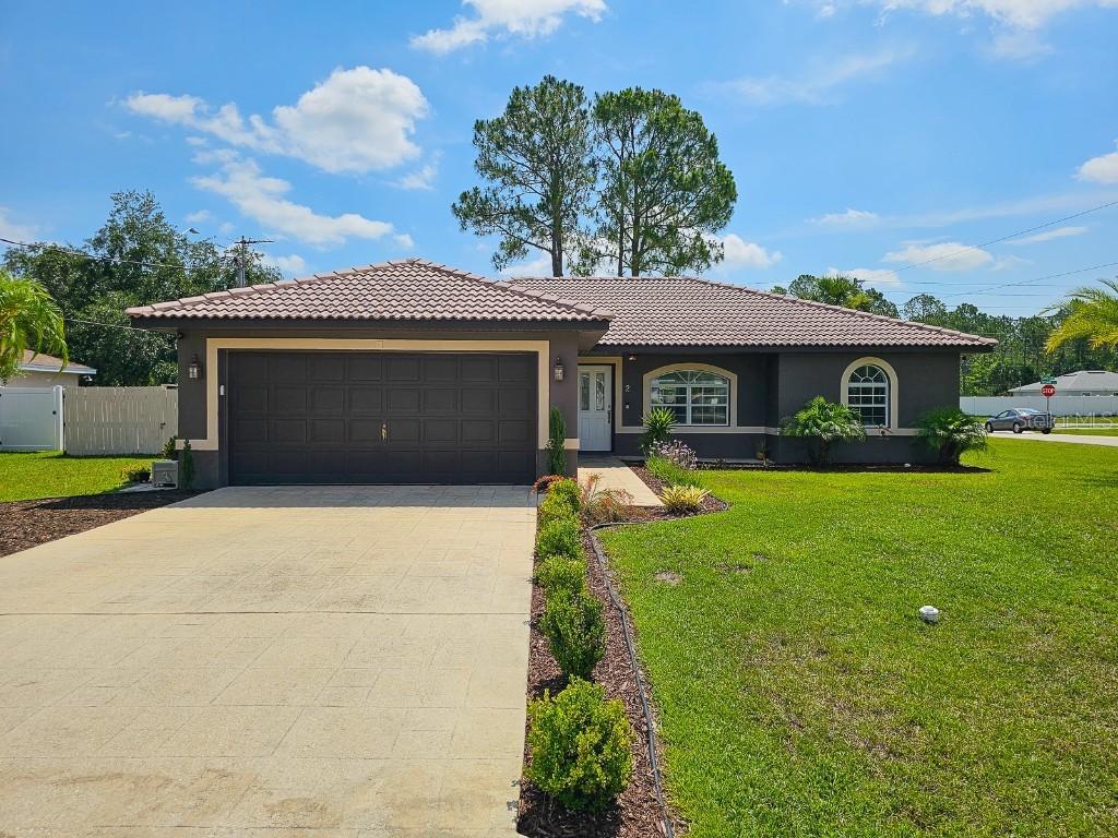 2 Serenade Pl., Palm Coast, FL 32164