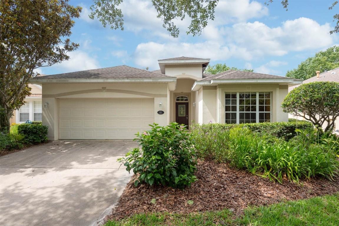902 Heron Point Cir., Deland, FL 32724
