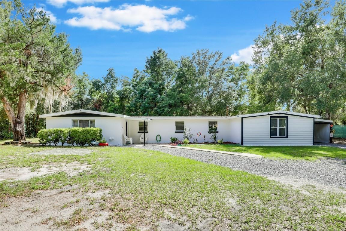443 Polk Ave., Orange Park, FL 32065