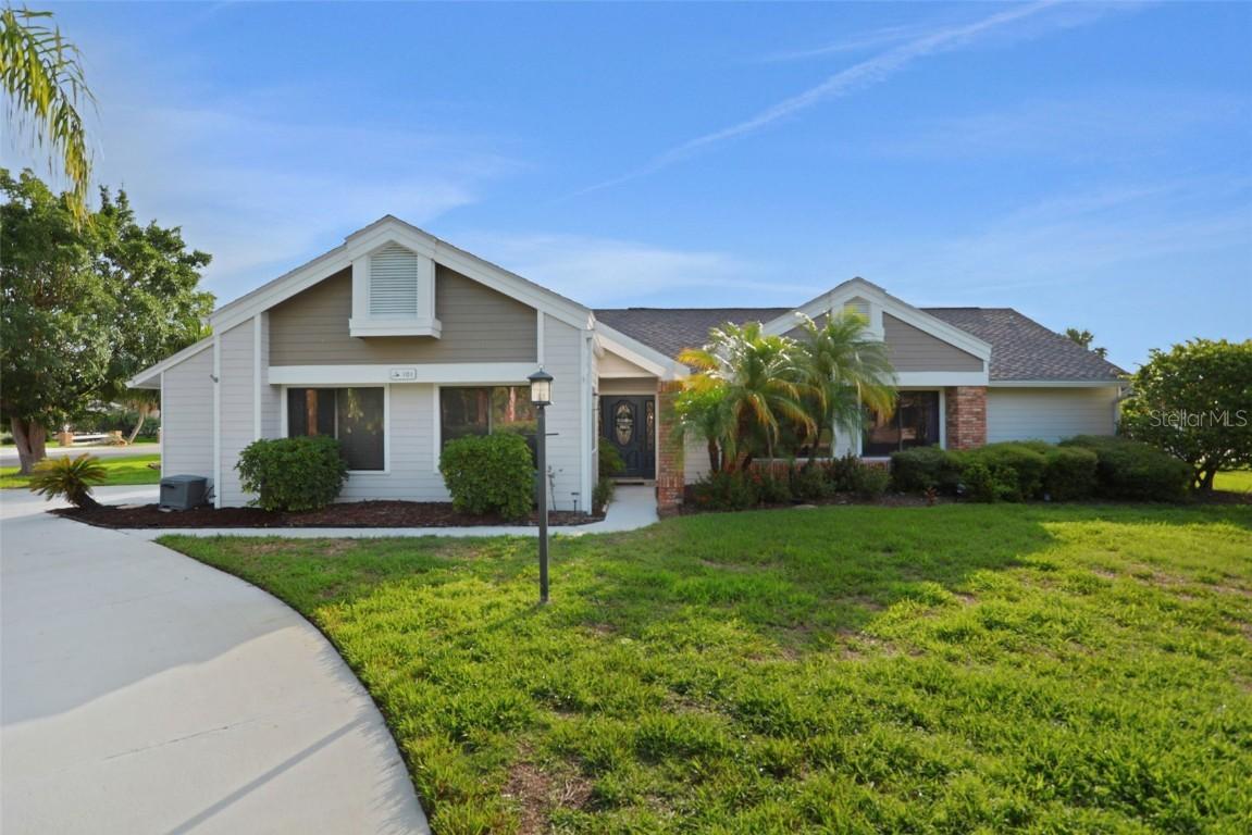 101 Green Heron Ct., Daytona Beach, FL 32119