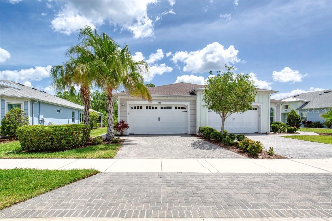 206 St Somewhere Dr., Daytona Beach, FL 32124