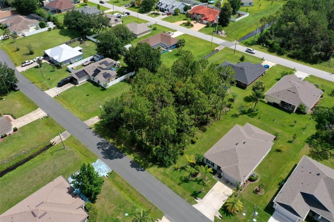 30 Langdon Dr., Palm Coast, FL 32137