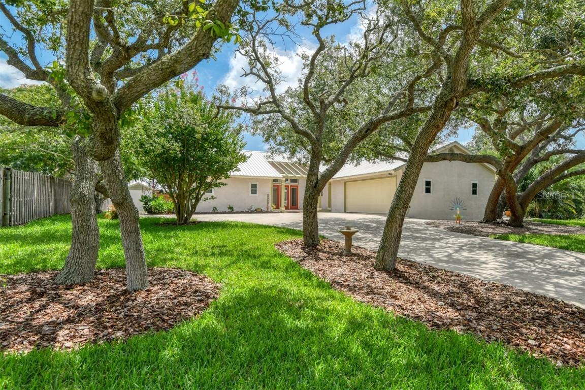 5324 4th St., St Augustine, FL 32080