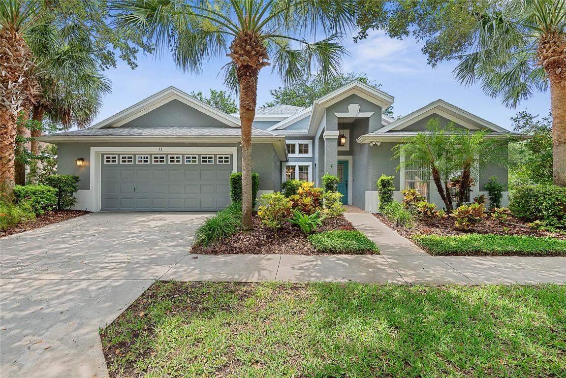 11 St Andrews Ct., Palm Coast, FL 32137