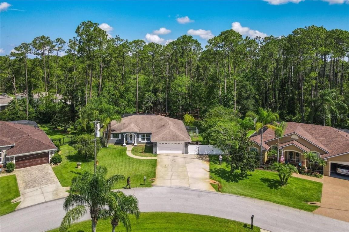 44 Edward Dr., Palm Coast, FL 32164