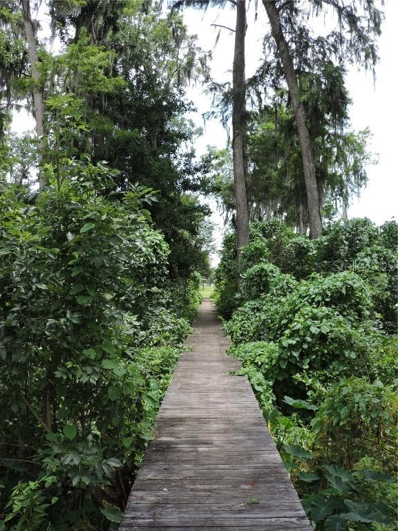 192 Commerical Ave., East Palatka, FL 32131