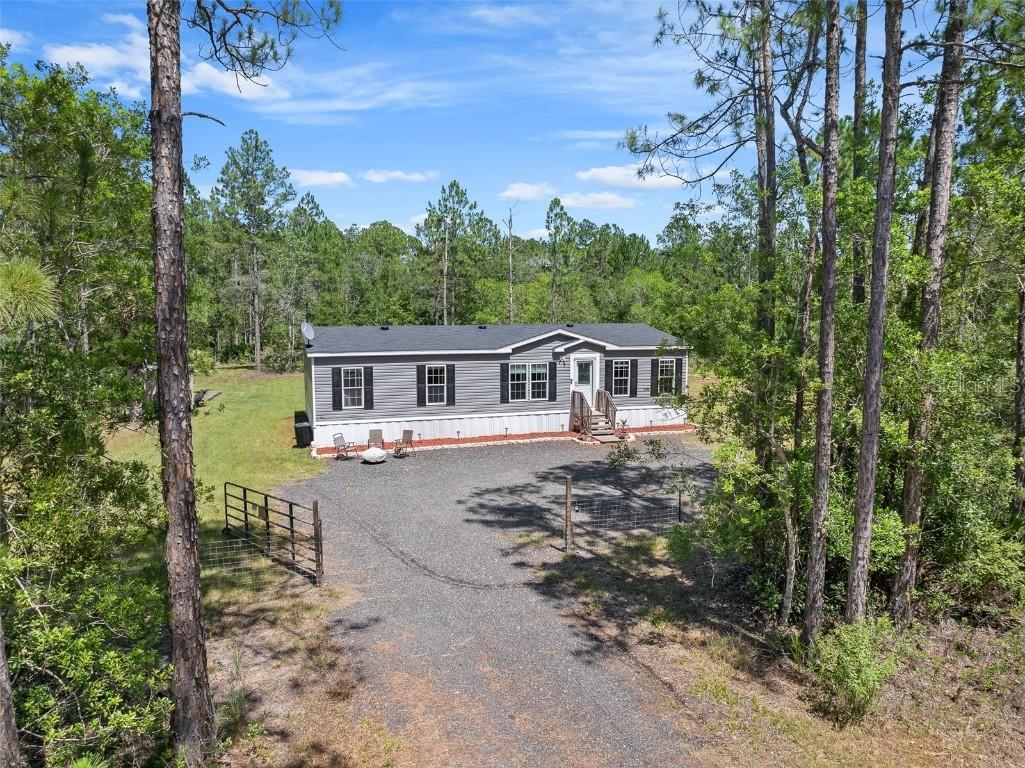 2863 Royal Palm Dr., Bunnell, FL 32110