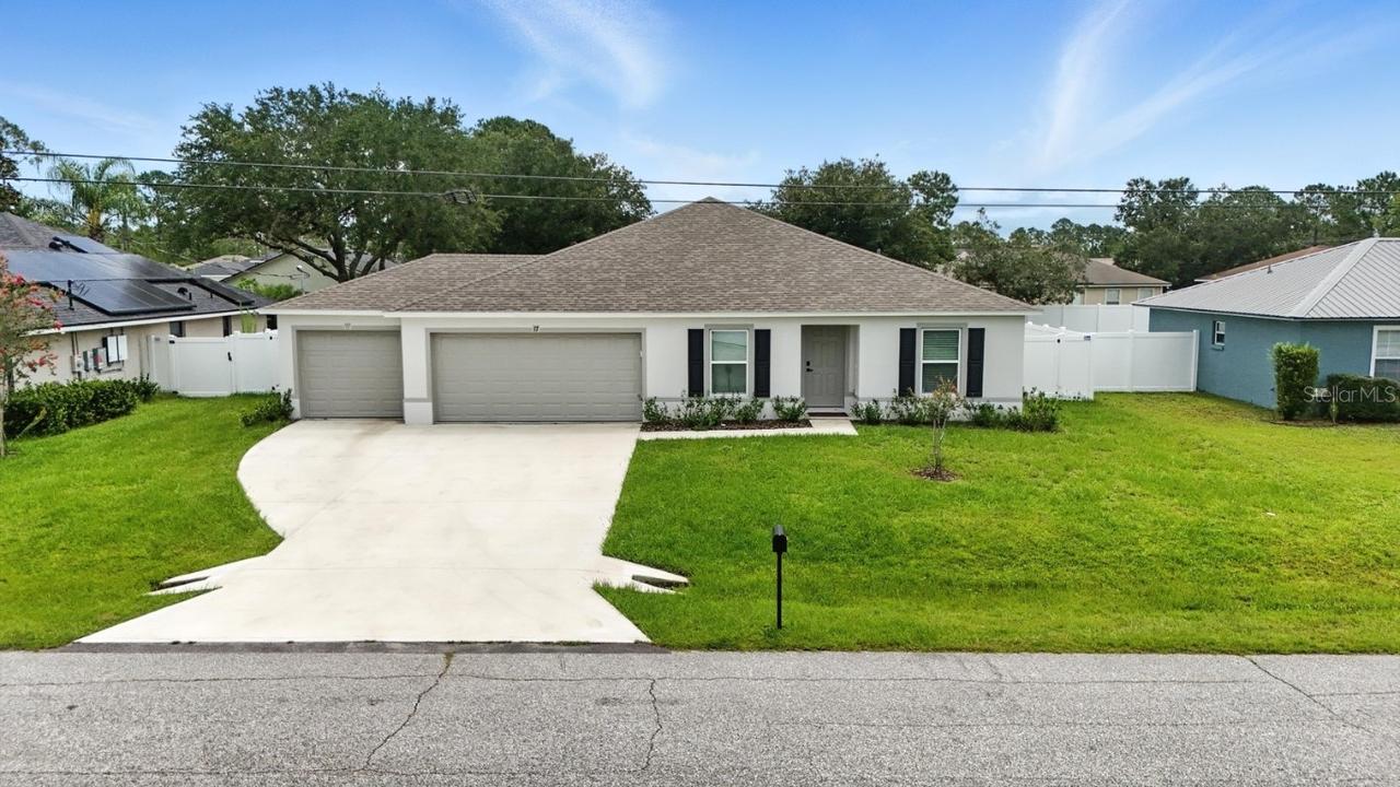 17 Roxbury Ln., Palm Coast, FL 32164
