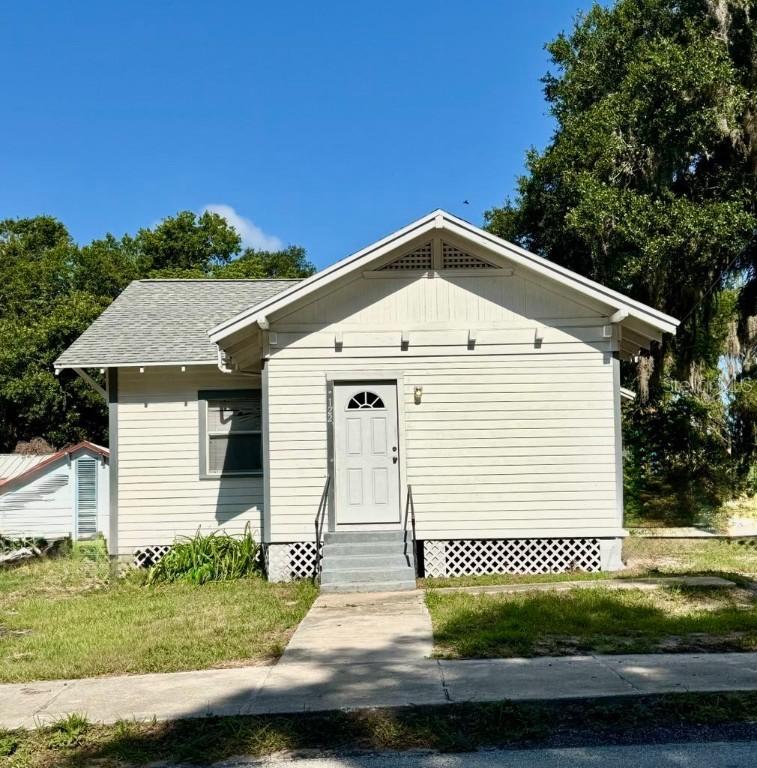 122 S Garfield Ave., Deland, FL 32724