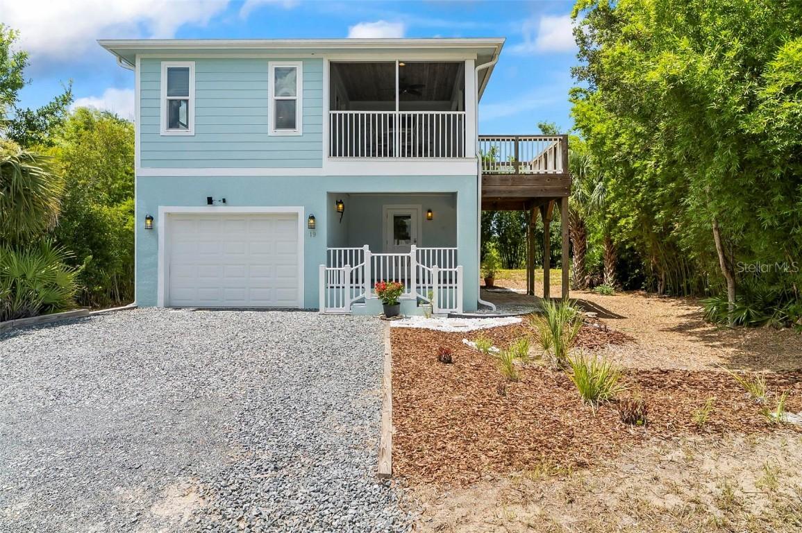 19 Bay Dr., Palm Coast, FL 32137
