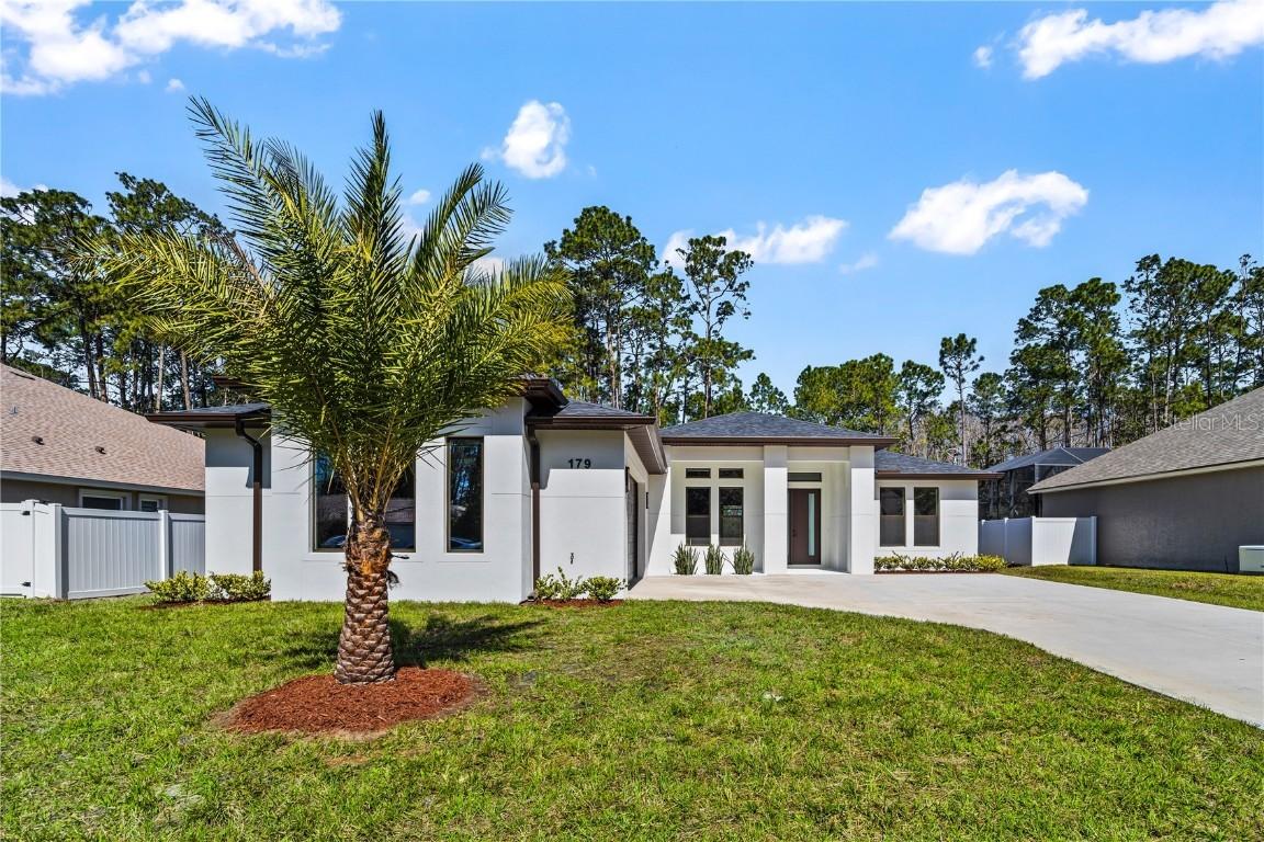 179 Eric Dr., Palm Coast, FL 32164