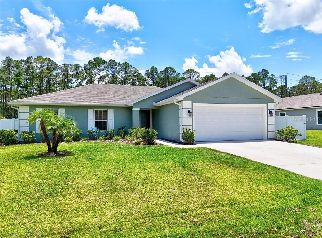 53 Reidsville Dr., Palm Coast, FL 32164
