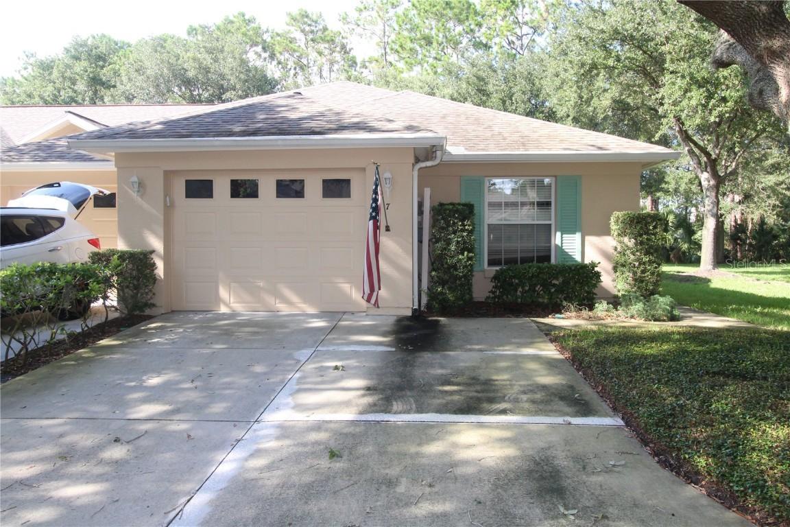 07 Gaston Pl., Palm Coast, FL 32164