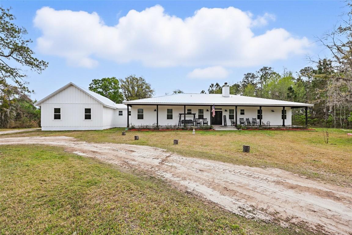 290 Federal Point Rd., East Palatka, FL 32131