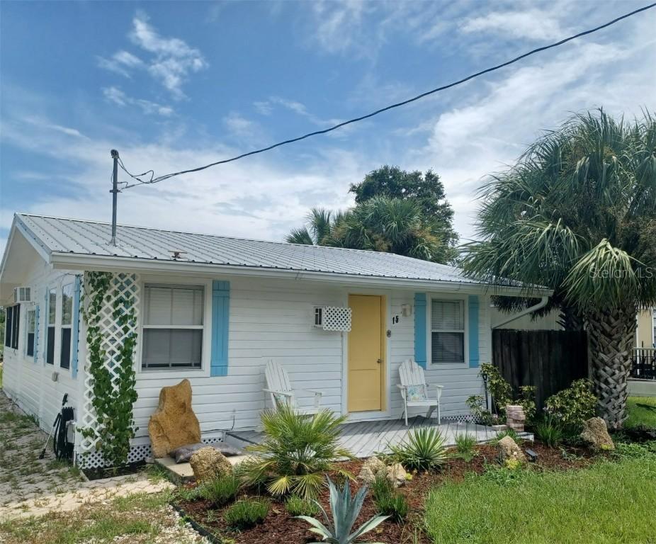 15 First Ave., Palm Coast, FL 32137