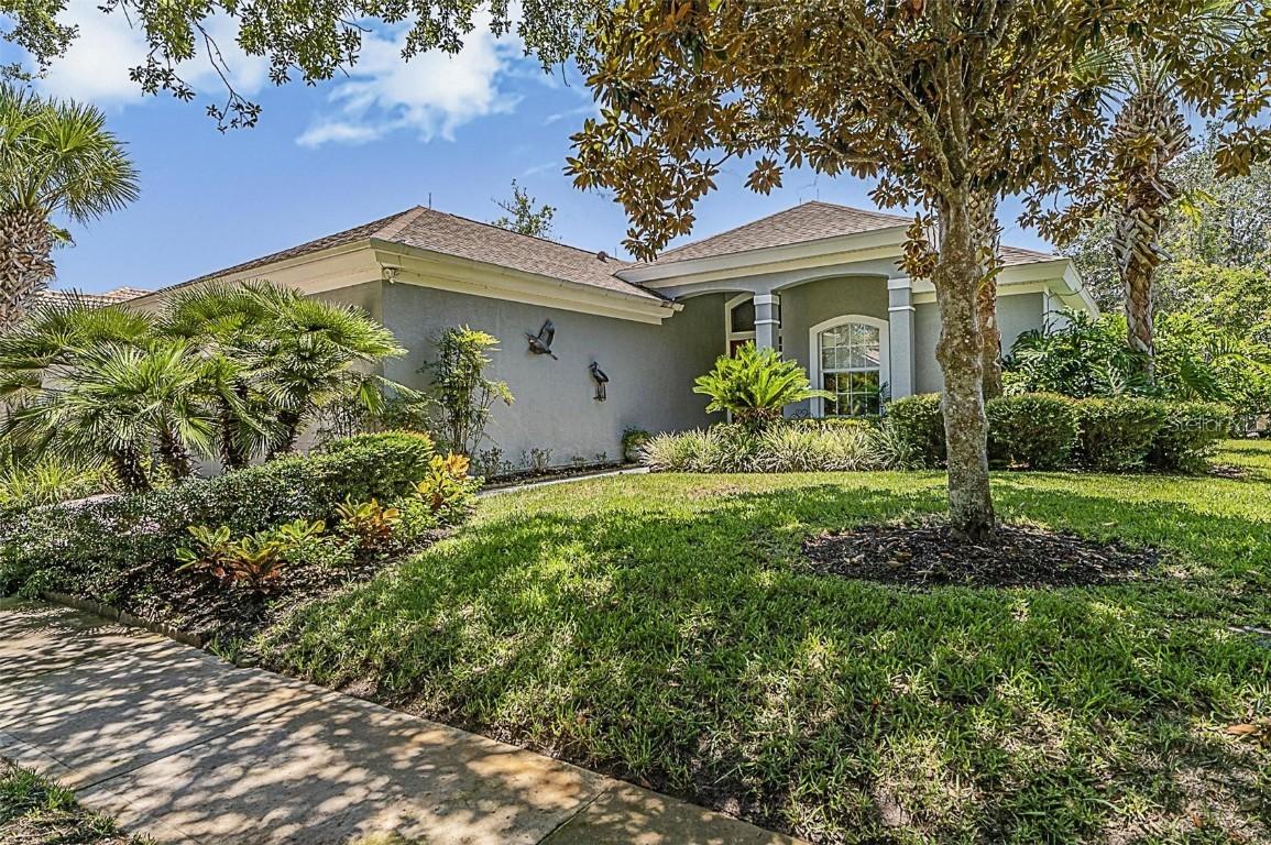8 Hidden Lake Way, Palm Coast, FL 32137