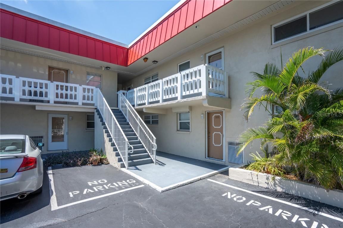 2901 N Halifax Ave. #205, Daytona Beach, FL 32118