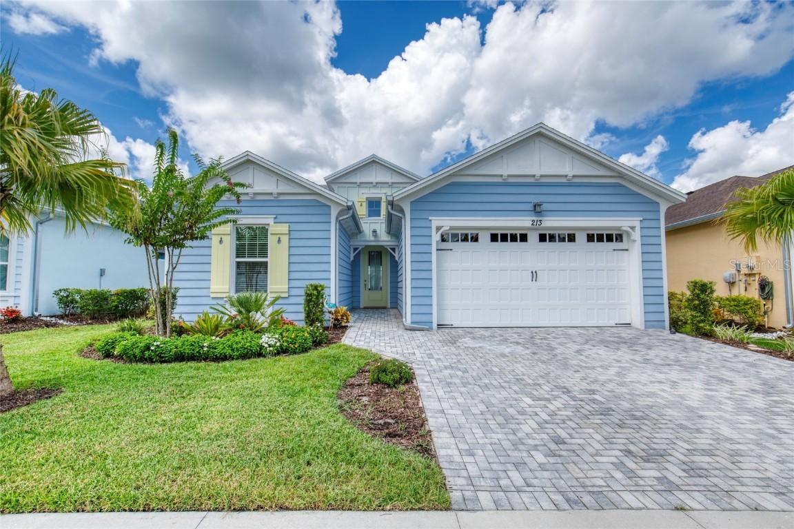 213 Cheeseburger Dr., Daytona Beach, FL 32124