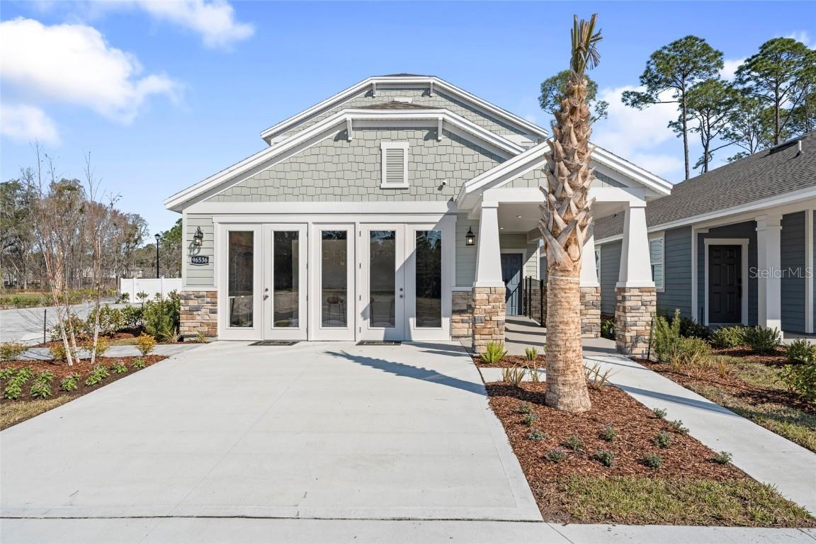 111 Buccaneer Pl., Palm Coast, FL 32164