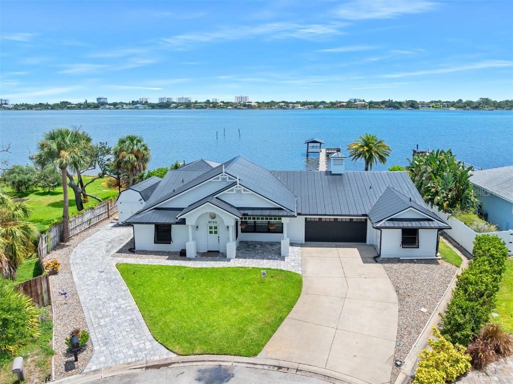 22 Tiffany Cir., Ormond Beach, FL 32174