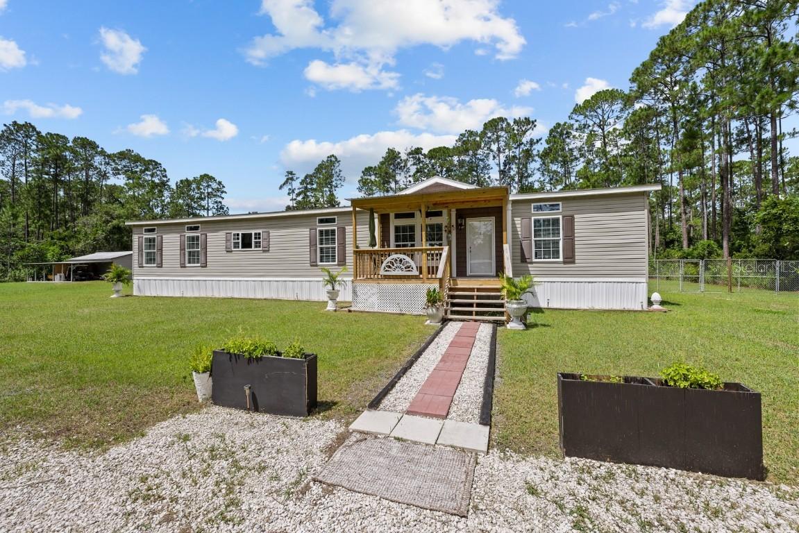 1820 Satinwood St., Bunnell, FL 32110