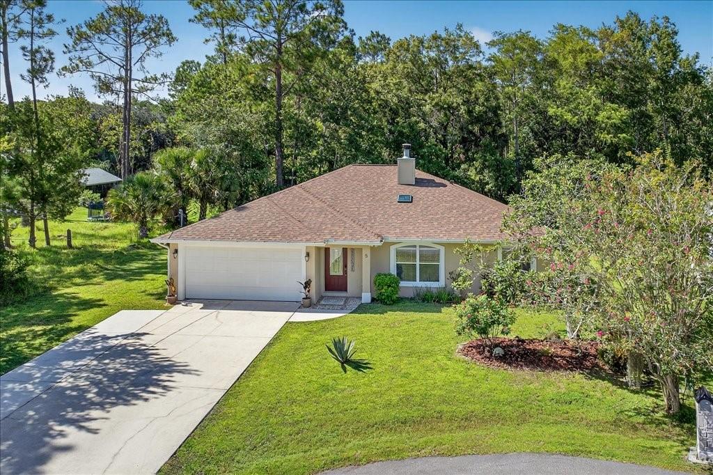 5 Kaffee Ct., Palm Coast, FL 32164