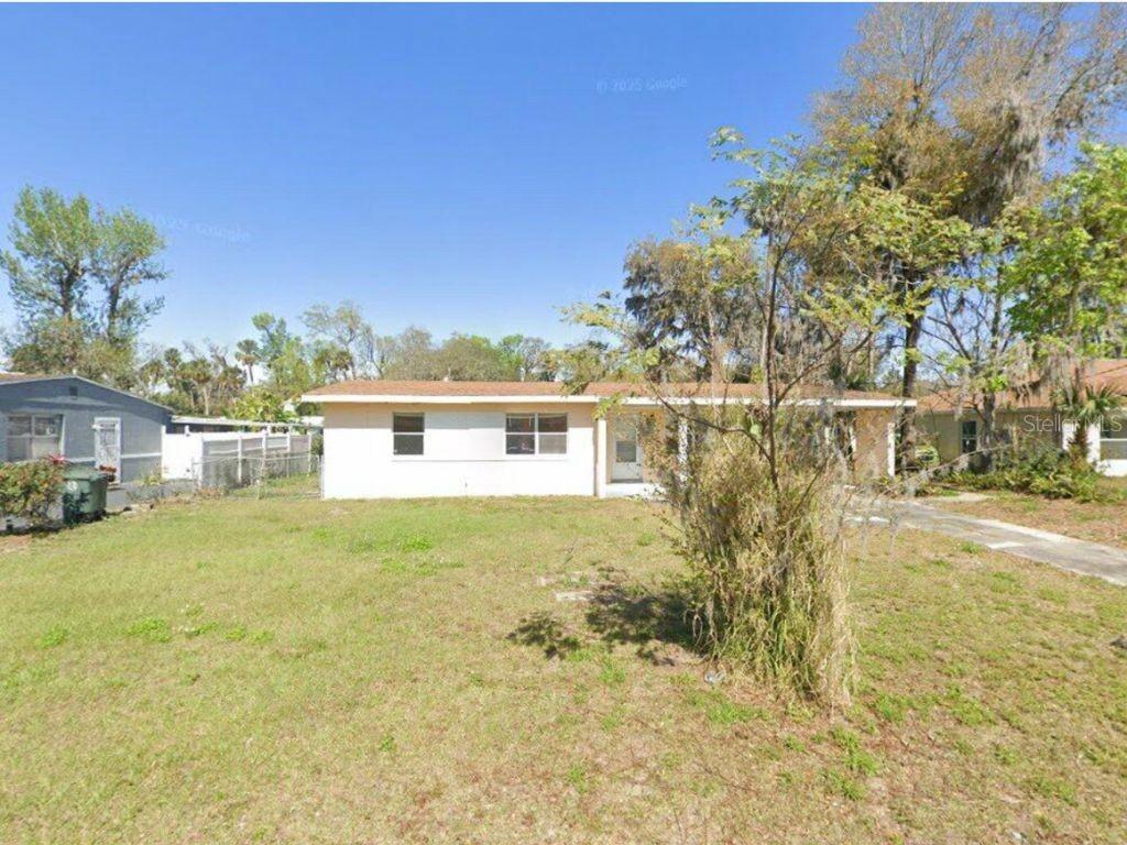 1048 Hampton Rd., Daytona Beach, FL 32114