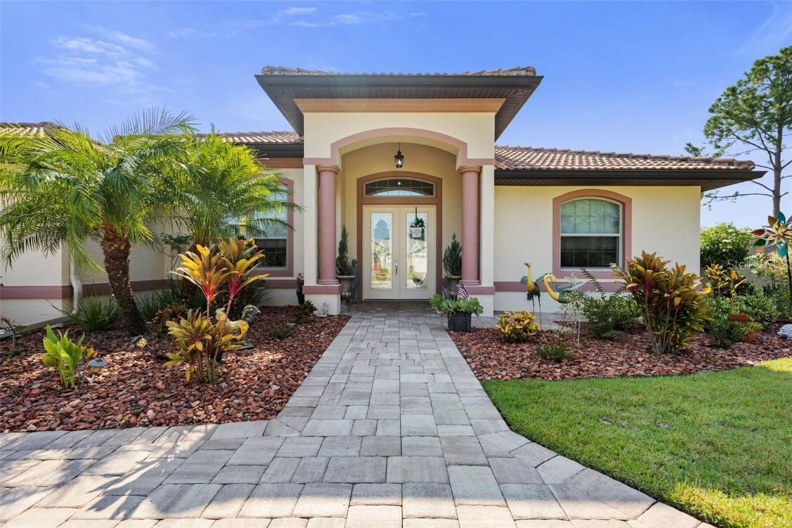 3 Farmdale Ln., Palm Coast, FL 32137