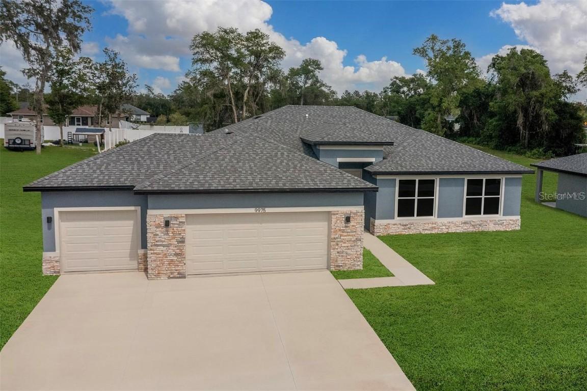 9 Sedan Pl., Palm Coast, FL 32164