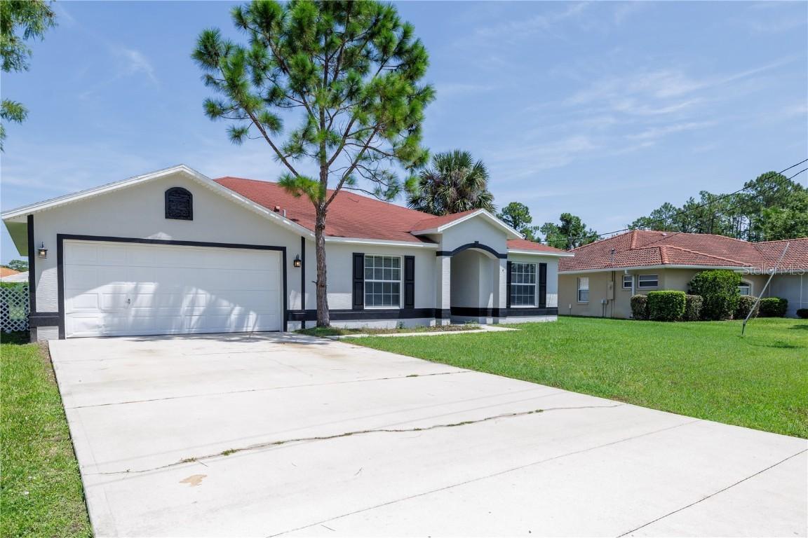 4 Princess Ruth Ln., Palm Coast, FL 32164