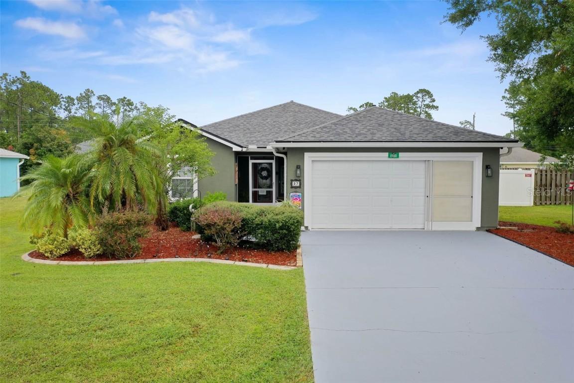 27 Ridley Ln., Palm Coast, FL 32164