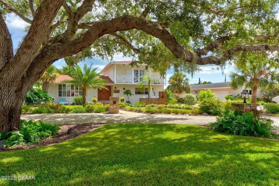 2409 John Anderson Dr., Ormond Beach, FL 32176
