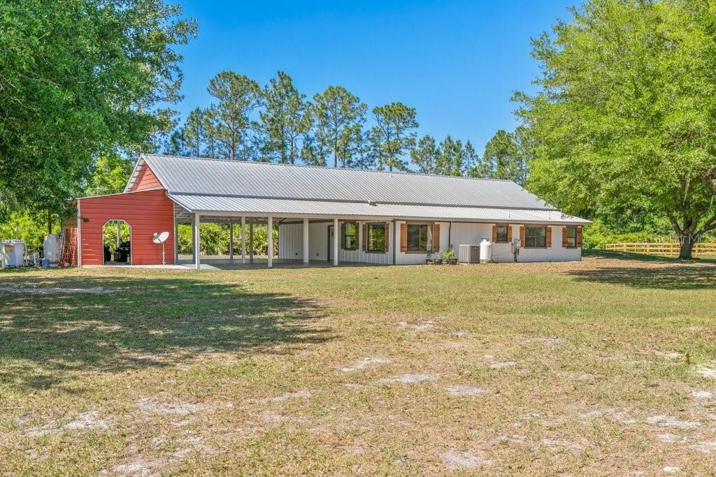 641 E State Road 100, San Mateo, FL 32187