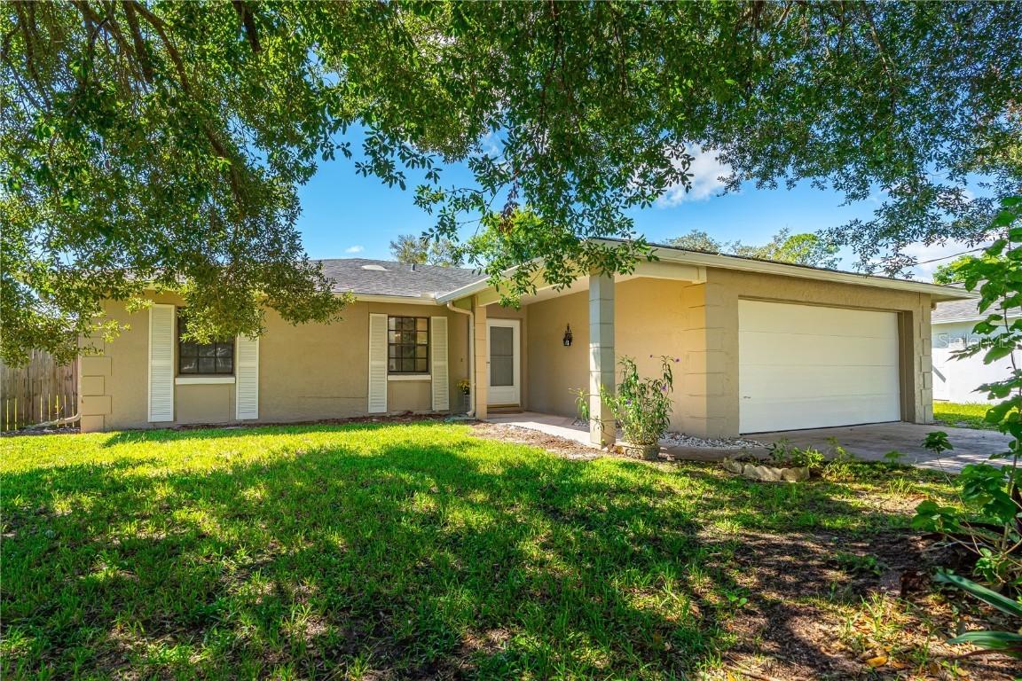 62 Folcroft Ln., Palm Coast, FL 32137