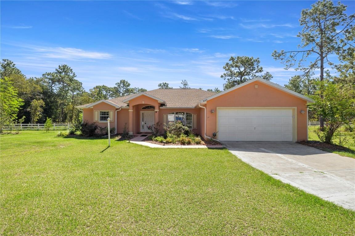 9325 SW 125th Court Rd., Dunnellon, FL 34432