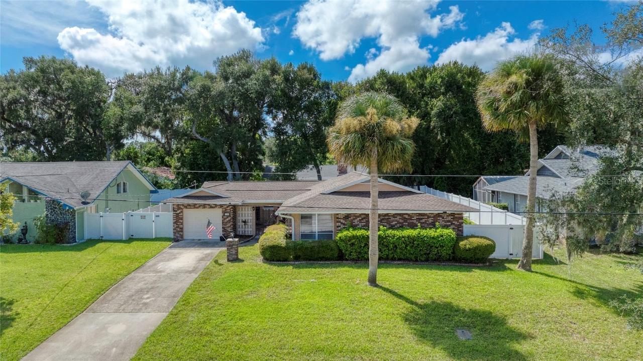 52 Florida Park Dr., Palm Coast, FL 32137