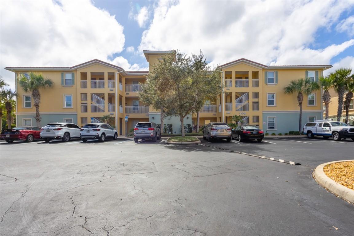 1300 Canopy Walk Ln. #1313, Palm Coast, FL 32137