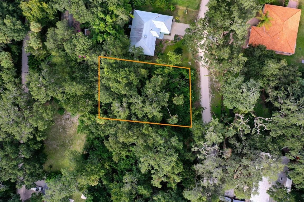 15 Debra Dr., Palm Coast, FL 32137