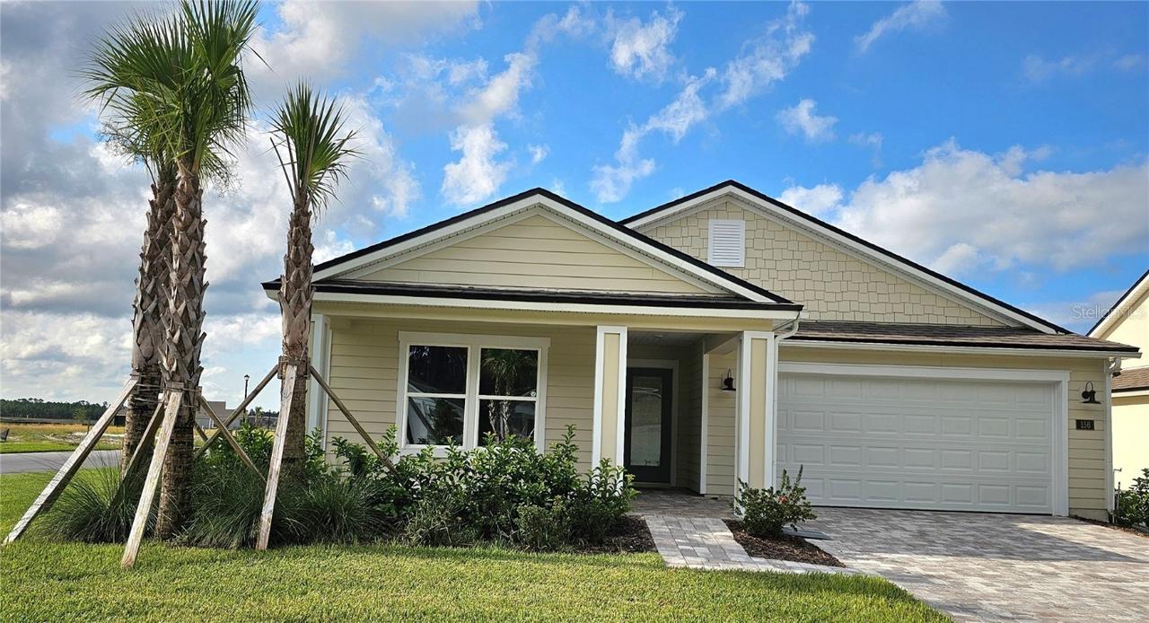 156 Greenwood Dr., Palm Coast, FL 32137