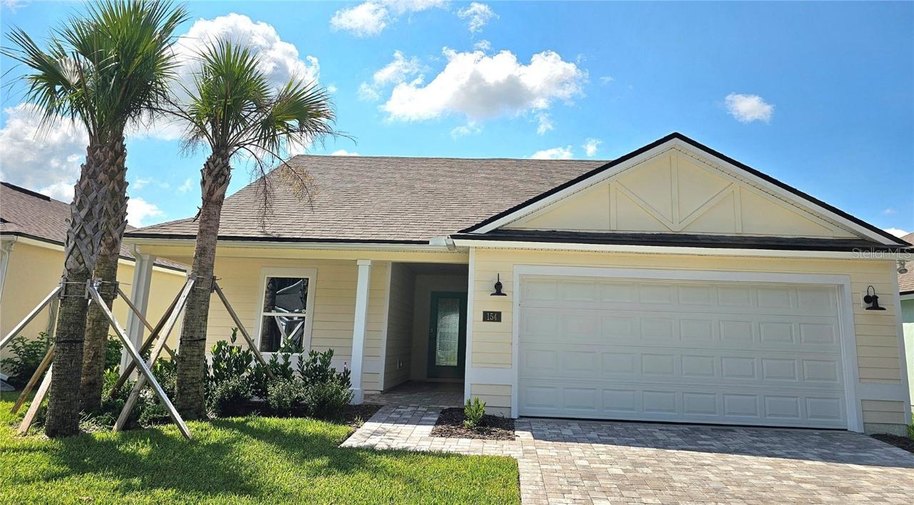 154 Greenwood Dr., Palm Coast, FL 32137