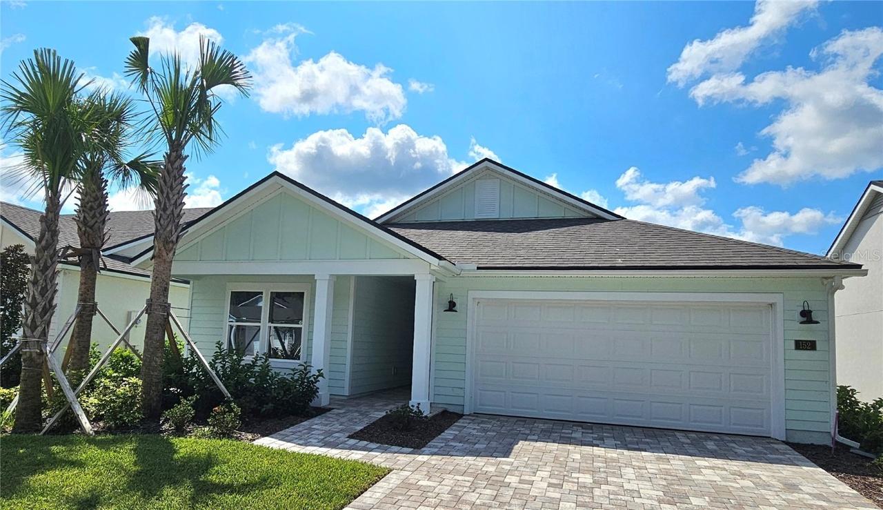 152 Greenwood Dr., Palm Coast, FL 32137