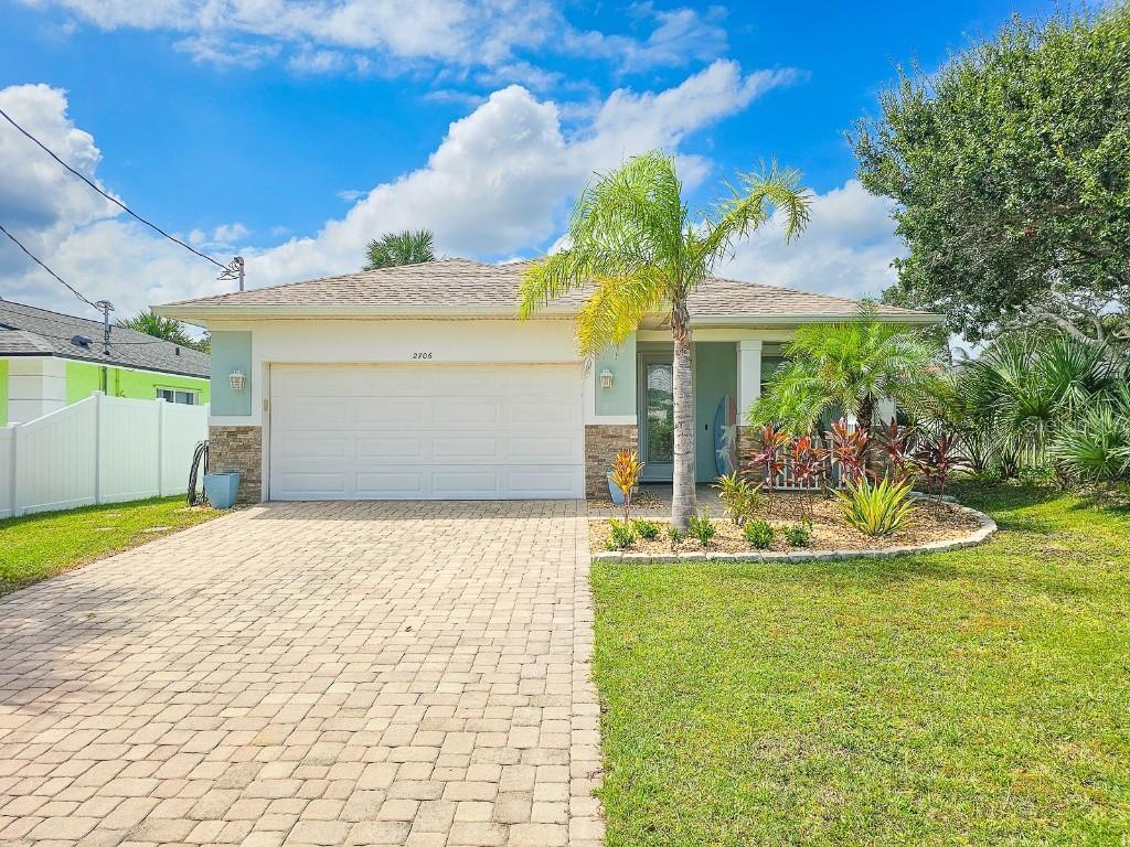 2706 S Daytona Ave., Flagler Beach, FL 32136