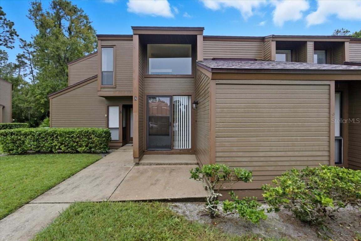 8 Hembury Ln., Palm Coast, FL 32137