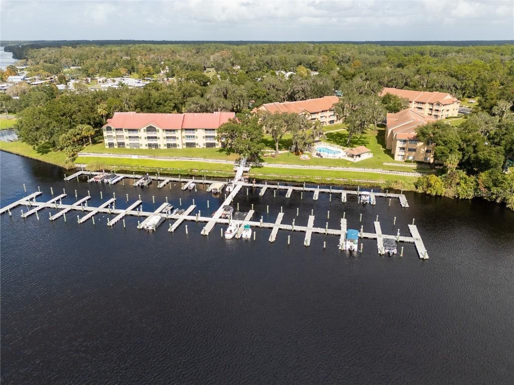 99 Broad River Pl. #3205, Welaka, FL 32193