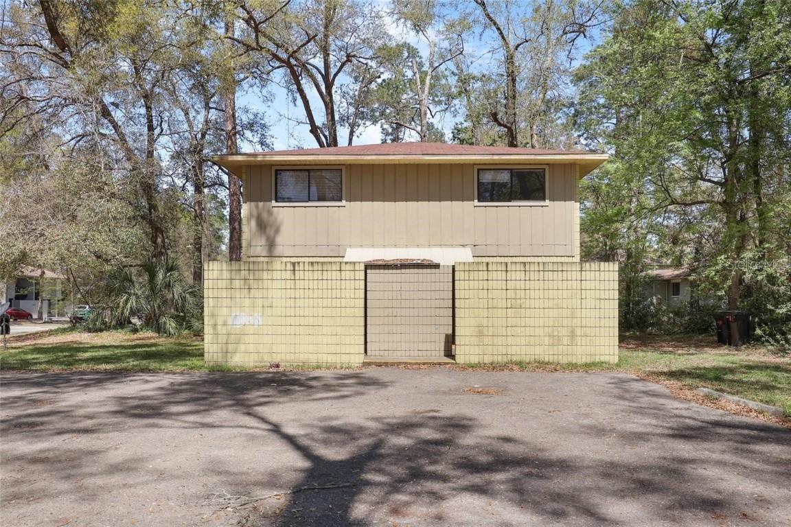 713 SW 69th St., Gainesville, FL 32607