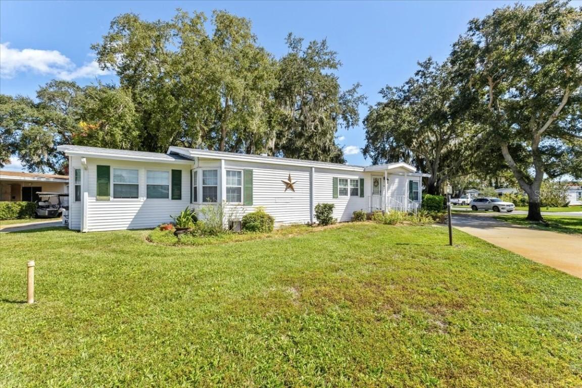 633 Starboard Ave., Edgewater, FL 32141