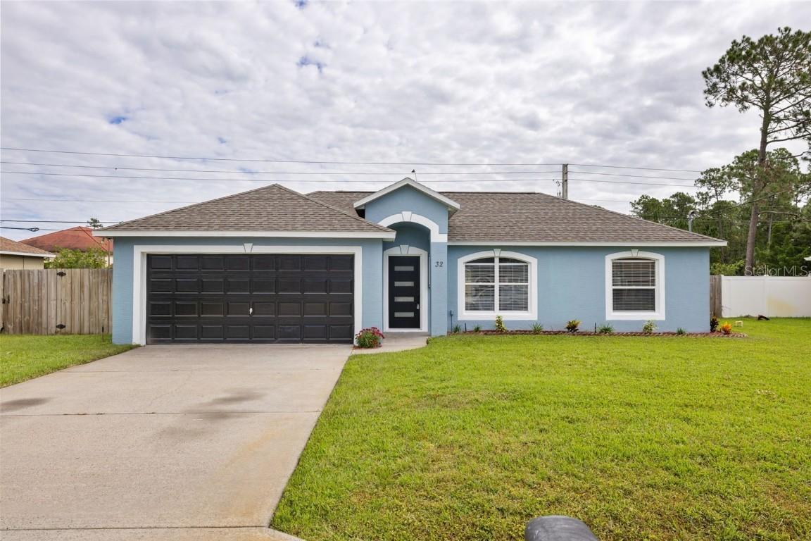 32 Emerson Dr., Palm Coast, FL 32164