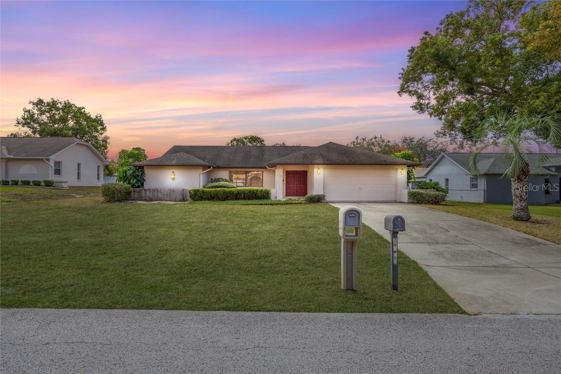 8352 Natoma St., Spring Hill, FL 34606